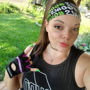 Meet your Posher, Aura